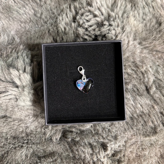 Erinnerungscharm mit personalisiertem Fellanhänger