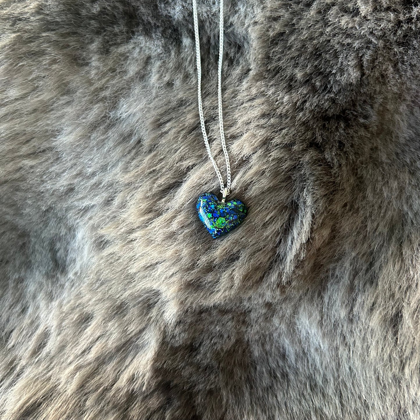 Kette mit personalisiertem Herzanhänger