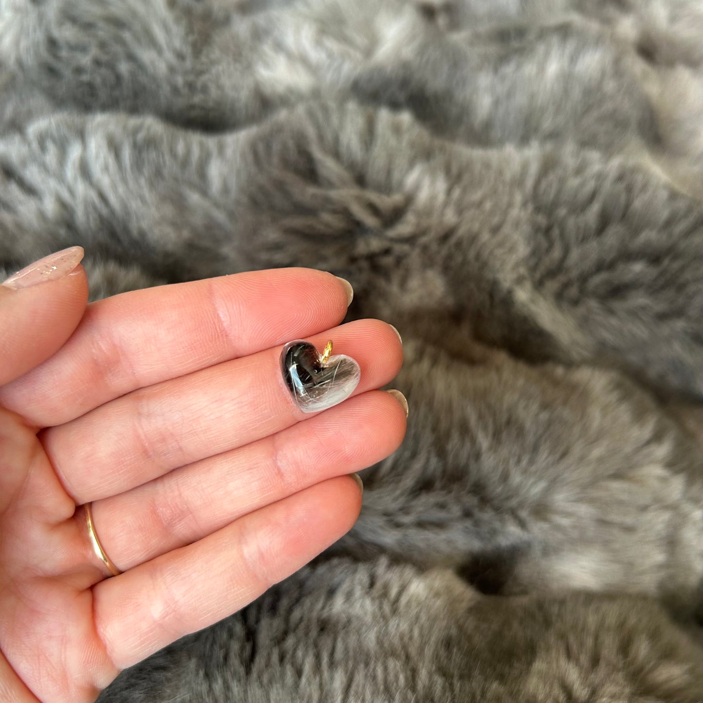 Erinnerungscharm mit personalisiertem Fellanhänger